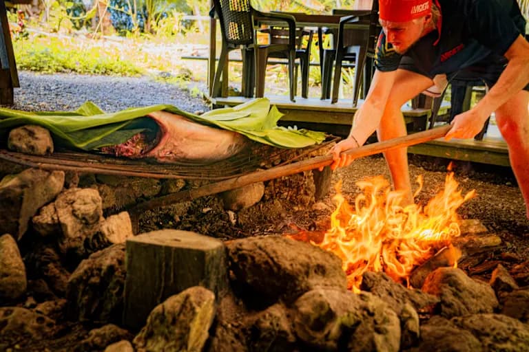 Cooking over fire at El Vijo.